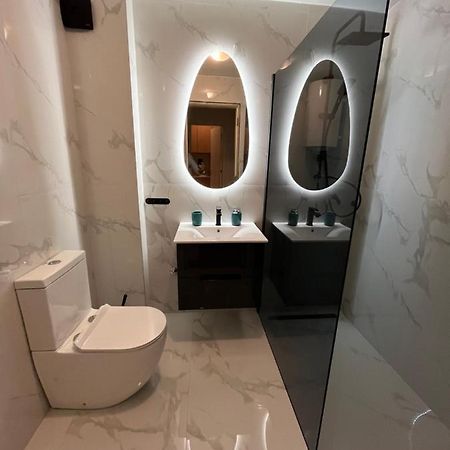Apartment Ana - City Center Belgrád Kültér fotó