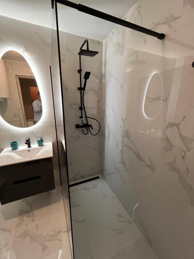 Apartment Ana - City Center Belgrád Kültér fotó